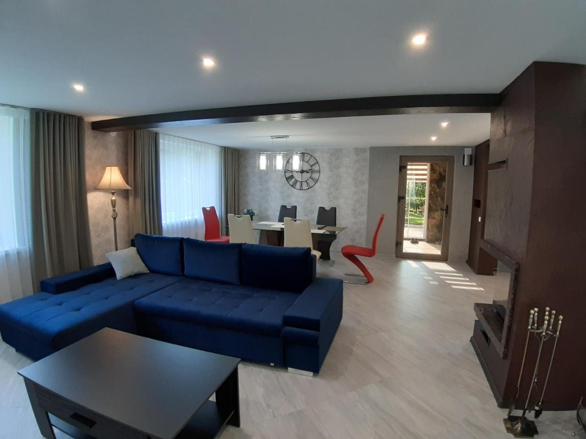 Anas Namas Apartment Zagare Bagian luar foto