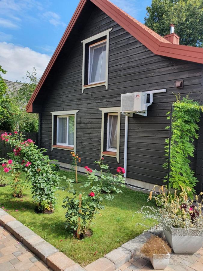 Anas Namas Apartment Zagare Bagian luar foto
