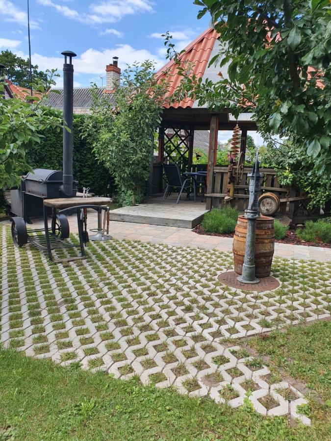 Anas Namas Apartment Zagare Bagian luar foto